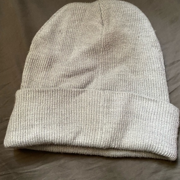 Aéropostale beanie - Picture 2 of 2